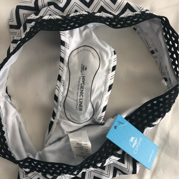 CUPSHE Crochet Chevron Bikini Bottom Black White Medium - Picture 3 of 6